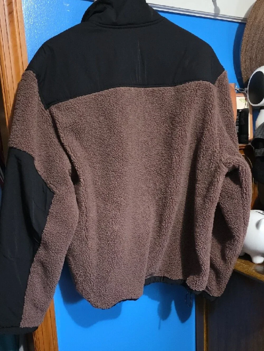 SKIMS Teddy Zip Pullover in Brown & Black - Picture 3 of 3